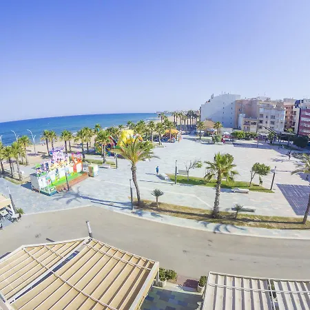 Apartment Homely La Mata Centro *